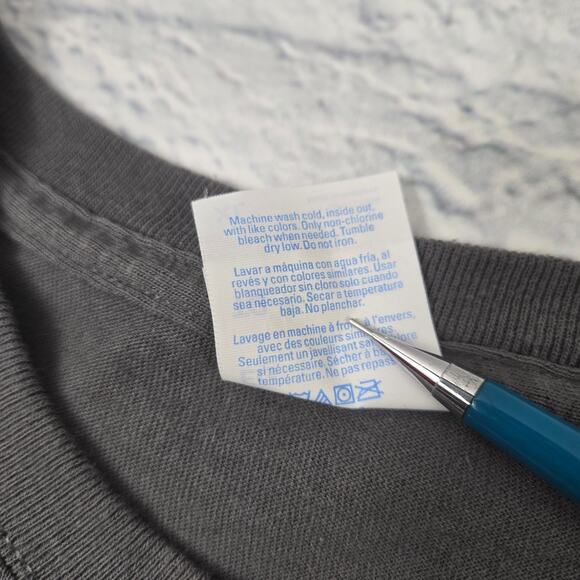 Quest Thrive In the New Database World T-shirt Graphic Gray size XL ISSUES - Picture 10 of 13